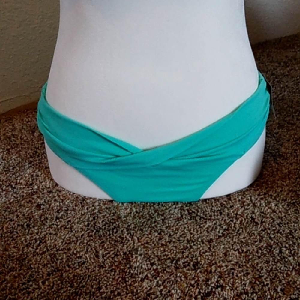 Victoria's secret swimwear mint green twist front bikini bottoms size small